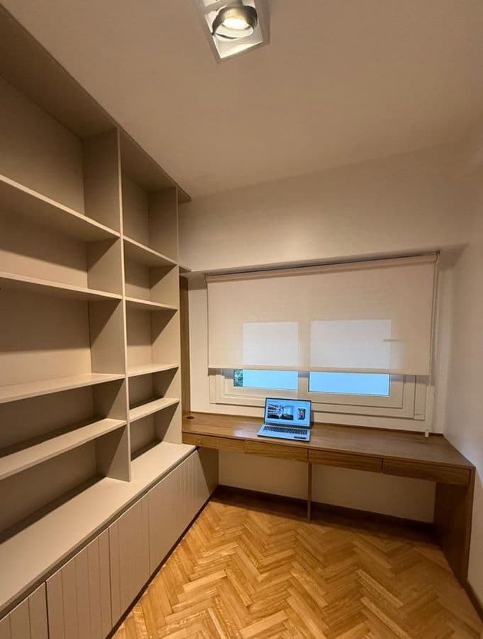 Home office — después